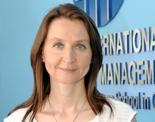 CIIM: Ольга Кандинская получила почётную грамоту