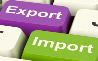 Импорт превысил экспорт на 3,8 миллиарда